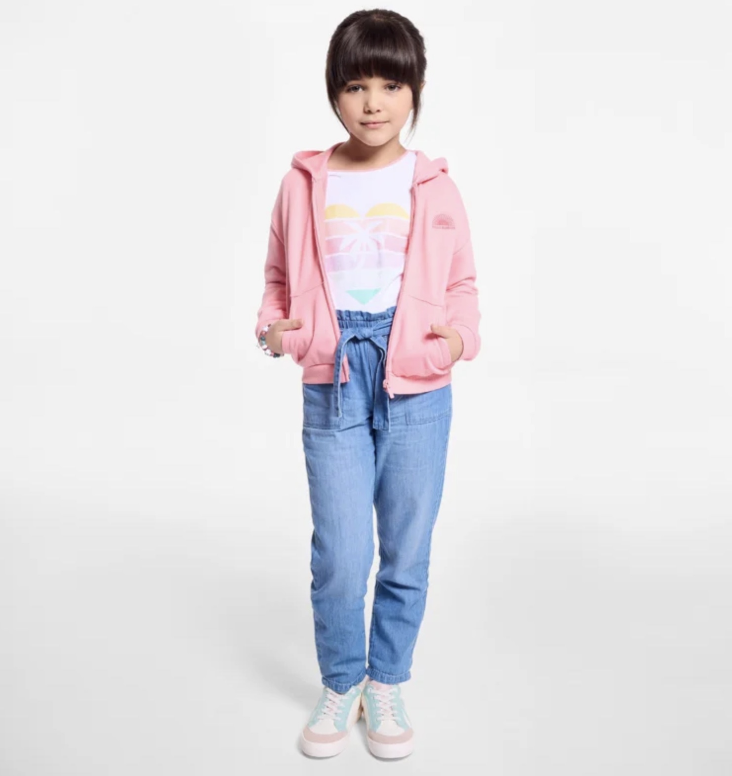 https://kids-avenue.com.ua/pages/gallery/6894/Знімок екрана 2024-04-03 о 13.53.41.jpg